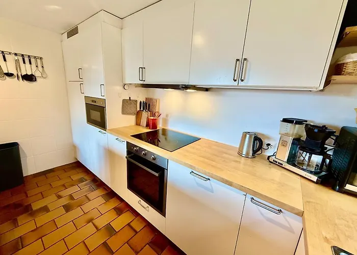 S 4 4 Familial 10pax בקתה גריון